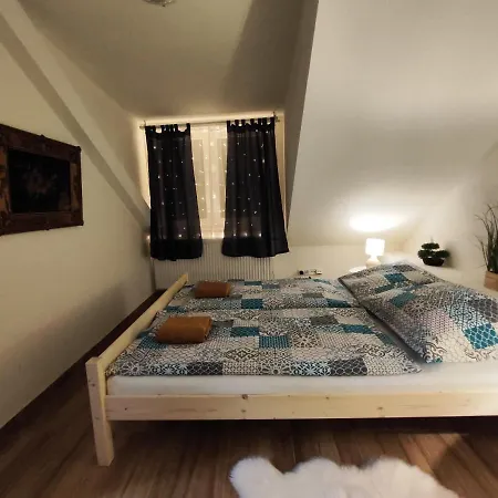 Kralovak Apartament Králŭv Dvŭr